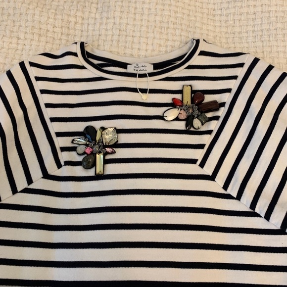 ZARA Trafaluc Bead Embellished Striped Crop Long Sleeve Blouse Women's Size M - Picture 4 of 6